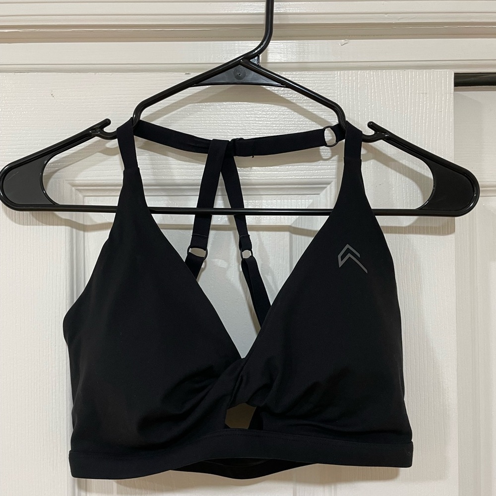 Oner Active Unified Twist Black Sports Bra
